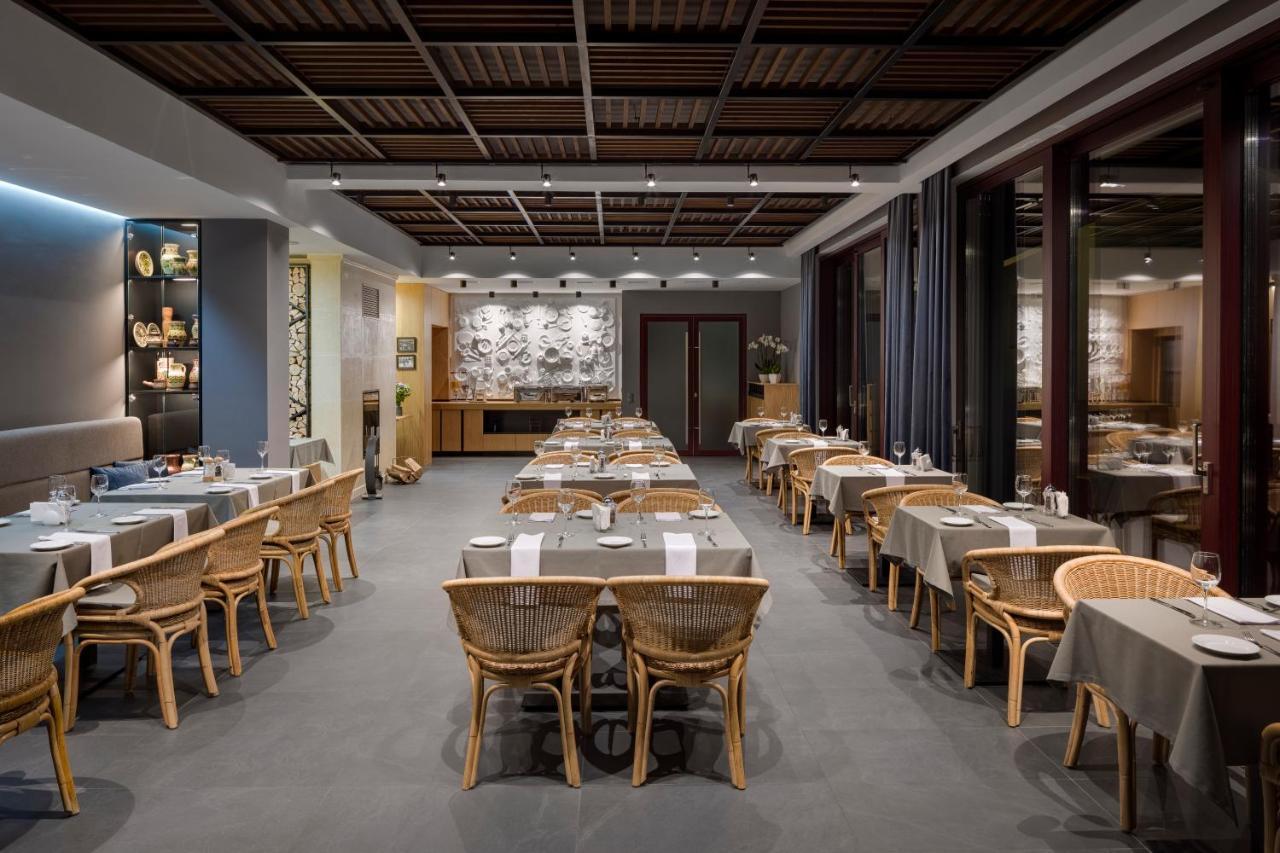 亚列姆切俱乐部酒店 外观 照片